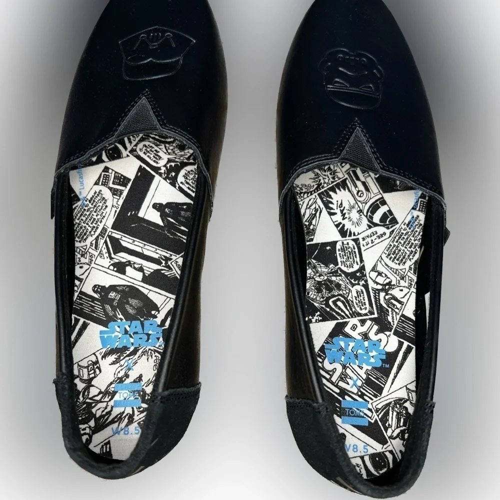 Rare Tom’s Darth Vader size 8.5